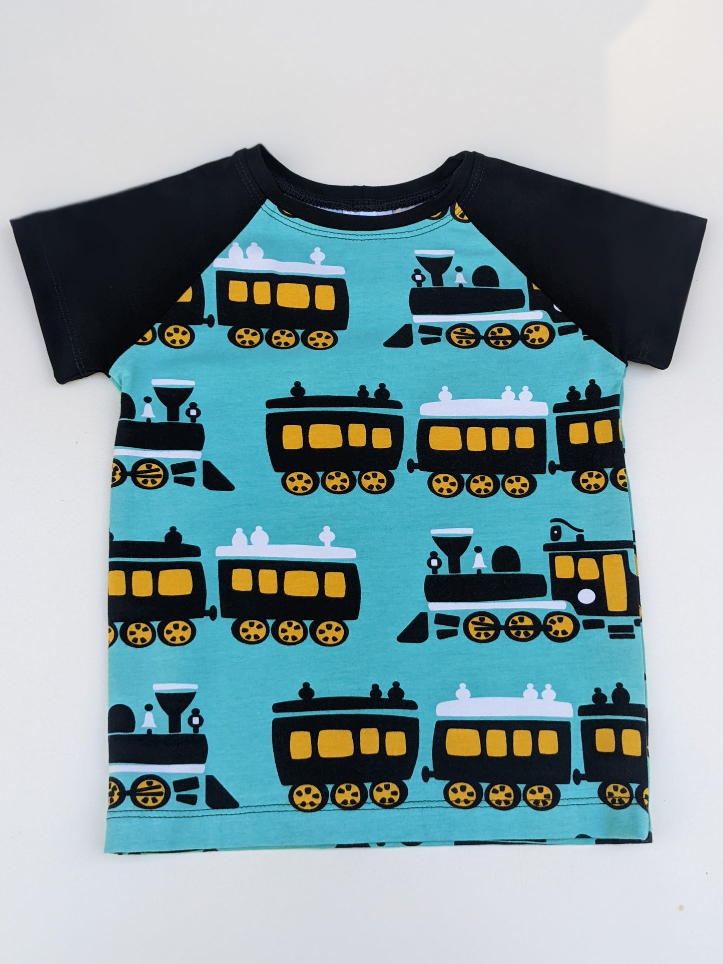 Kids T-Shirt/Tee - Green Train